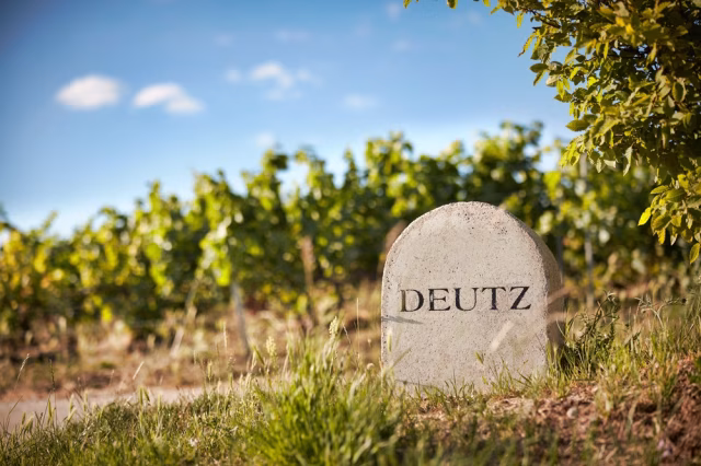 Champagne Deutz sbírá v novém Průvodci champagne skvělá hodnocení