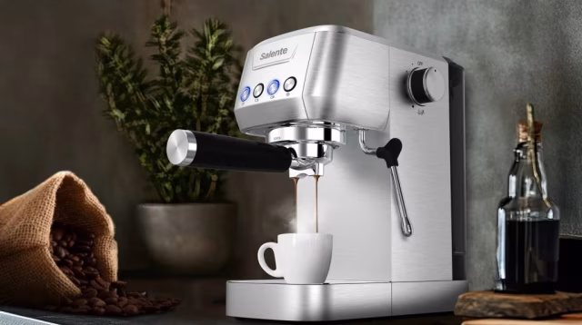 Kávovar Salente Coffio – klenot, který udělá z vaší kuchyně malou italskou kavárnu