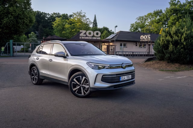 Operák na Golf a Tiguan pod sedm tisíc měsíčně, Passat za necelých devět