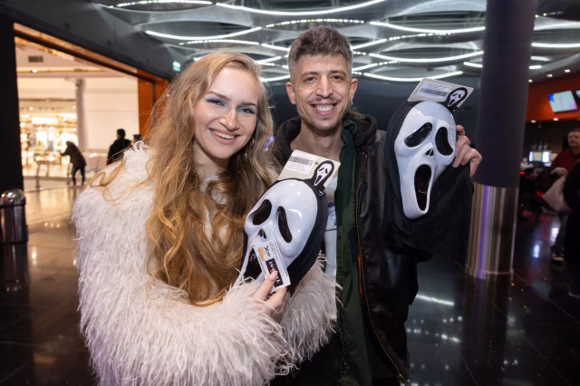 Ghostface řádil v pražském kině