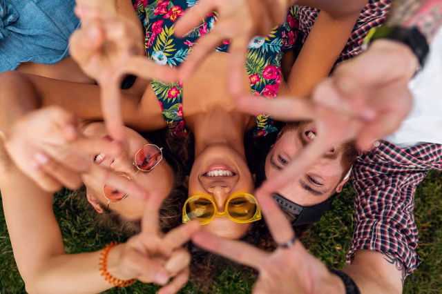 Festivalová výbava nové generace: Co si vzít s sebou, abys  nepřišel o vibe