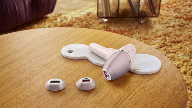 Philips Lumea IPL 9900 Series - domácí epilace s výsledky jako ze salonu